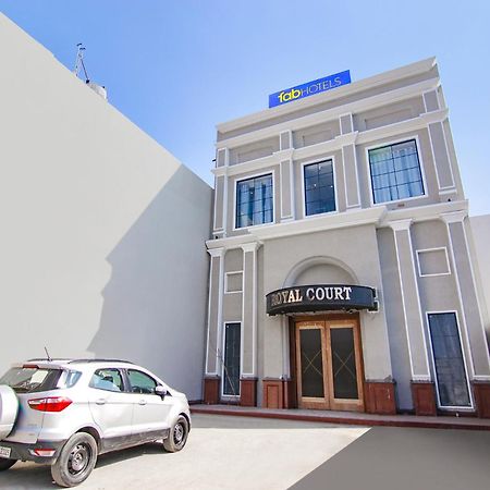Fabhotel Prime Royal Court ルディヤーナー エクステリア 写真
