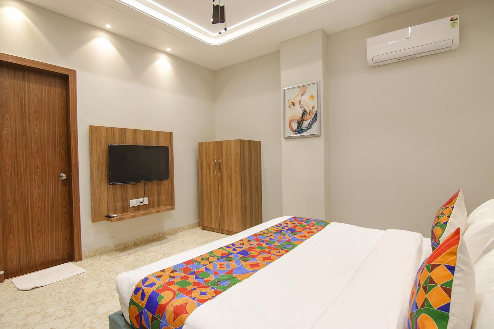 Fabhotel Prime Royal Court ルディヤーナー エクステリア 写真