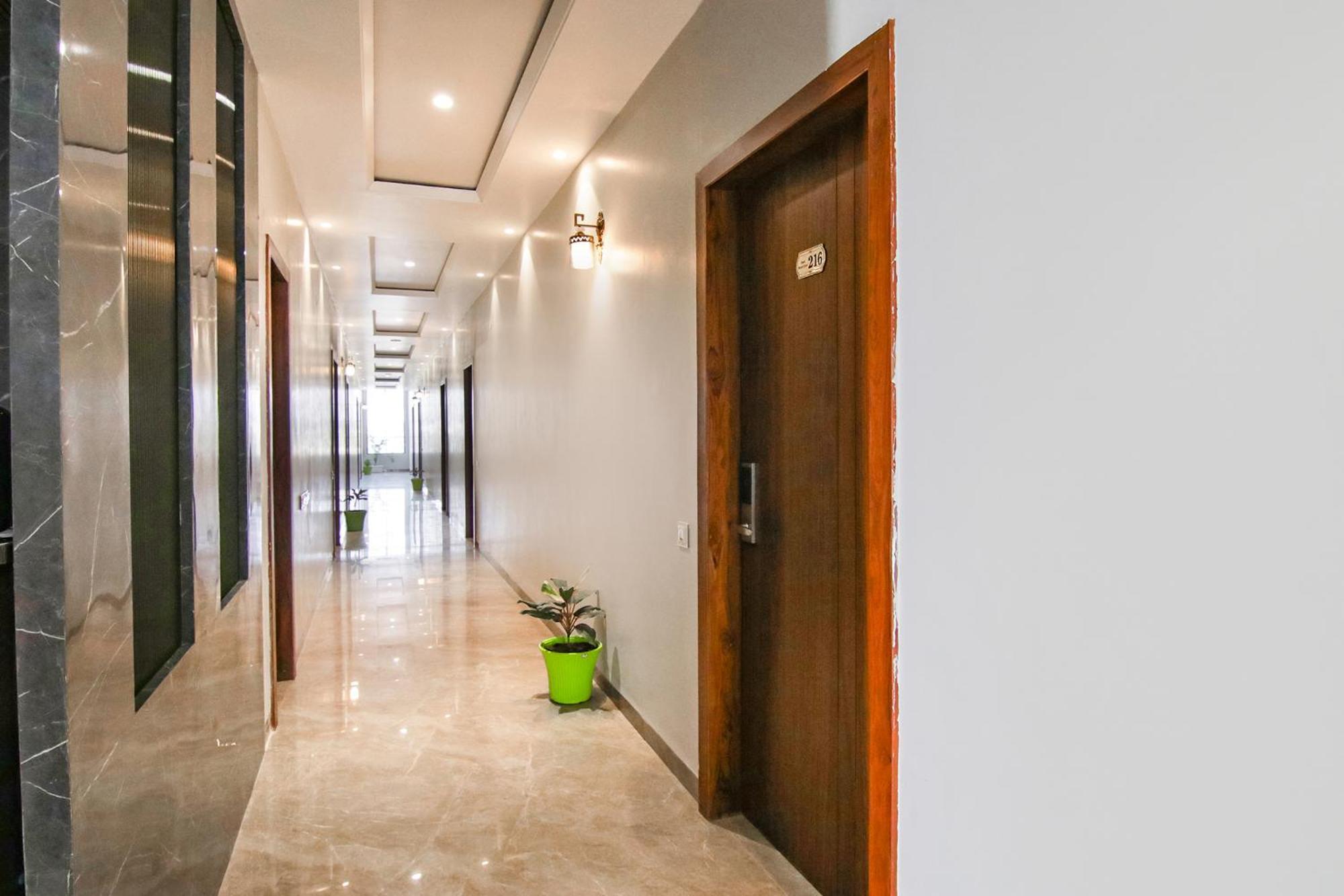 Fabhotel Prime Royal Court ルディヤーナー エクステリア 写真