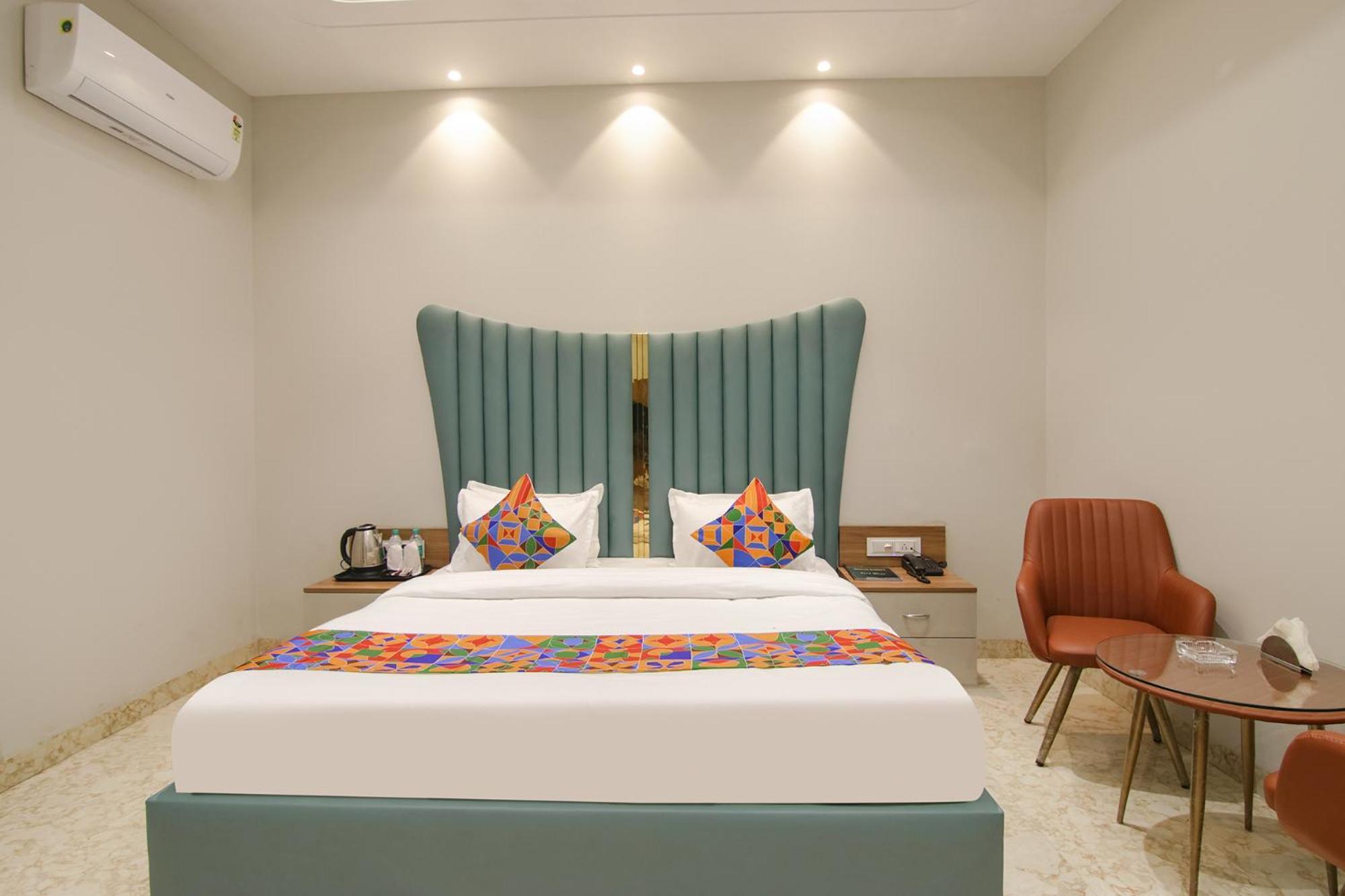 Fabhotel Prime Royal Court ルディヤーナー エクステリア 写真